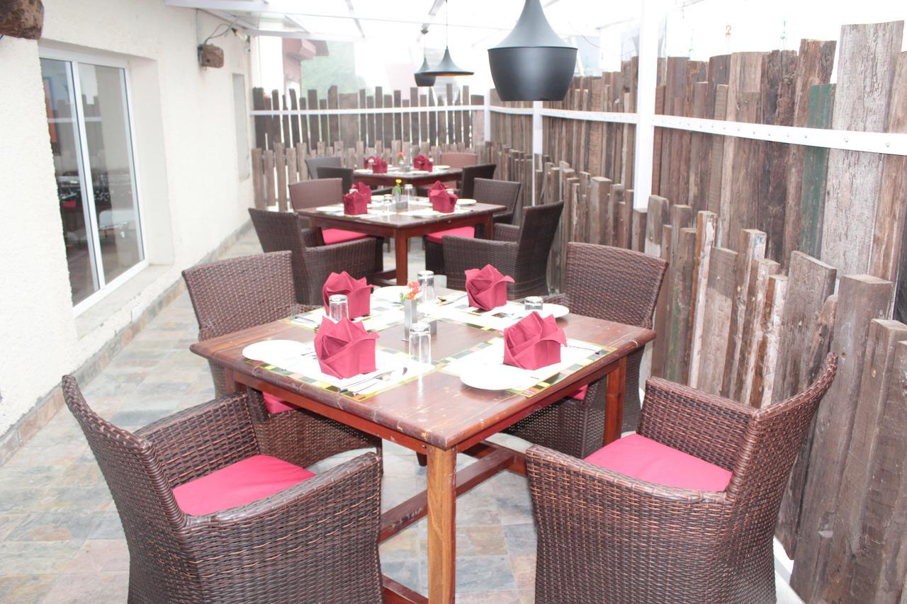 One Earth Royale Boutique Hotel Mussoorie Exterior foto