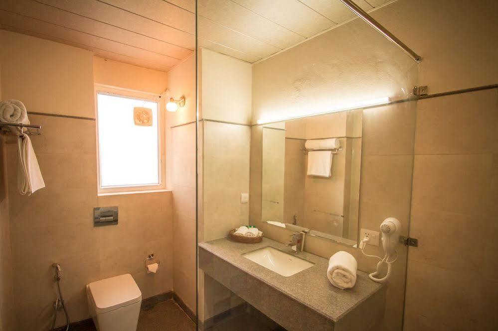 One Earth Royale Boutique Hotel Mussoorie Exterior foto