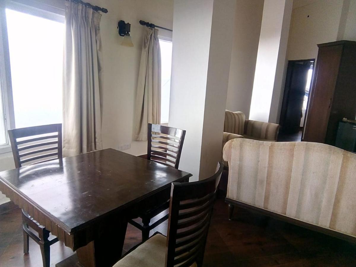 One Earth Royale Boutique Hotel Mussoorie Exterior foto